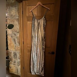 Silver spaghetti strap slip dress with black crepe lining- New Year Eve must!